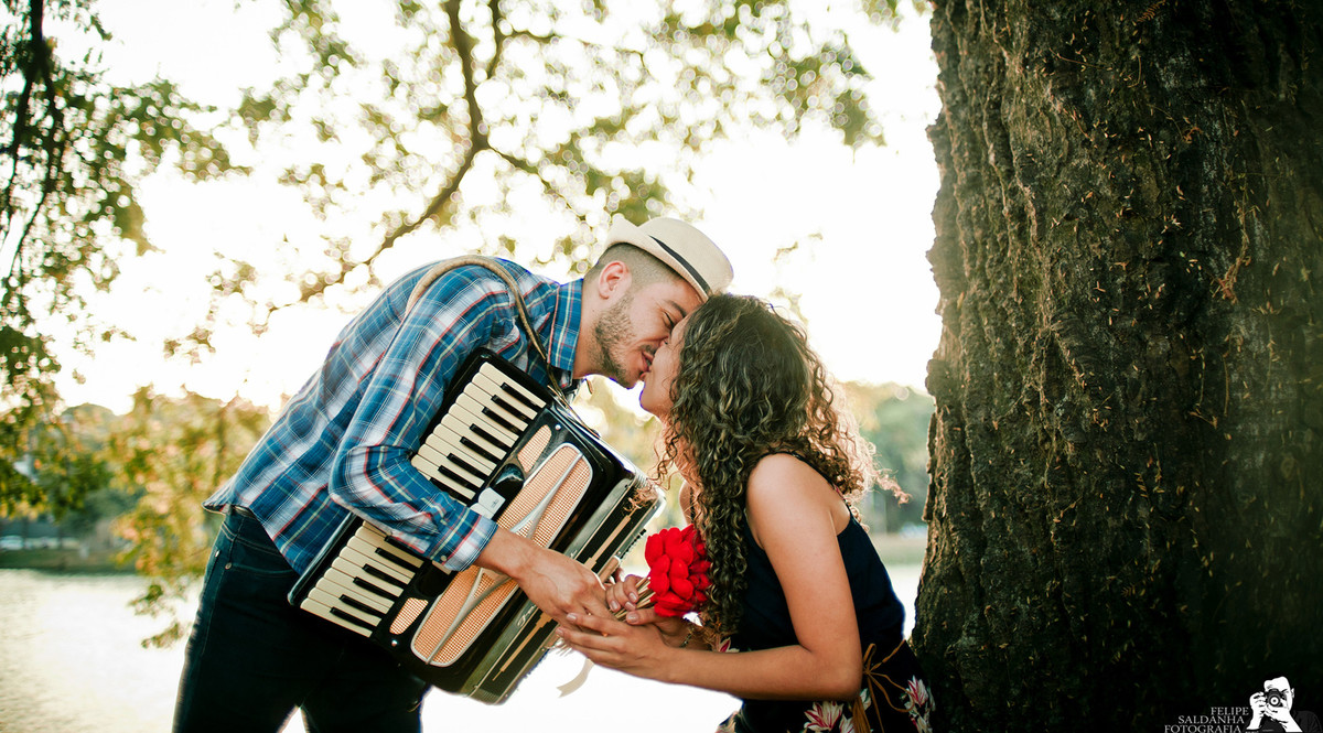#fotografocasamentos #felipesaldanha #felipesaldanhafotografia #fotografobh #fotografobelohorizonte #fotografomg #trashthedress #ensaiocasal #savethedate #fotografocasamentos #ensaiopampulha