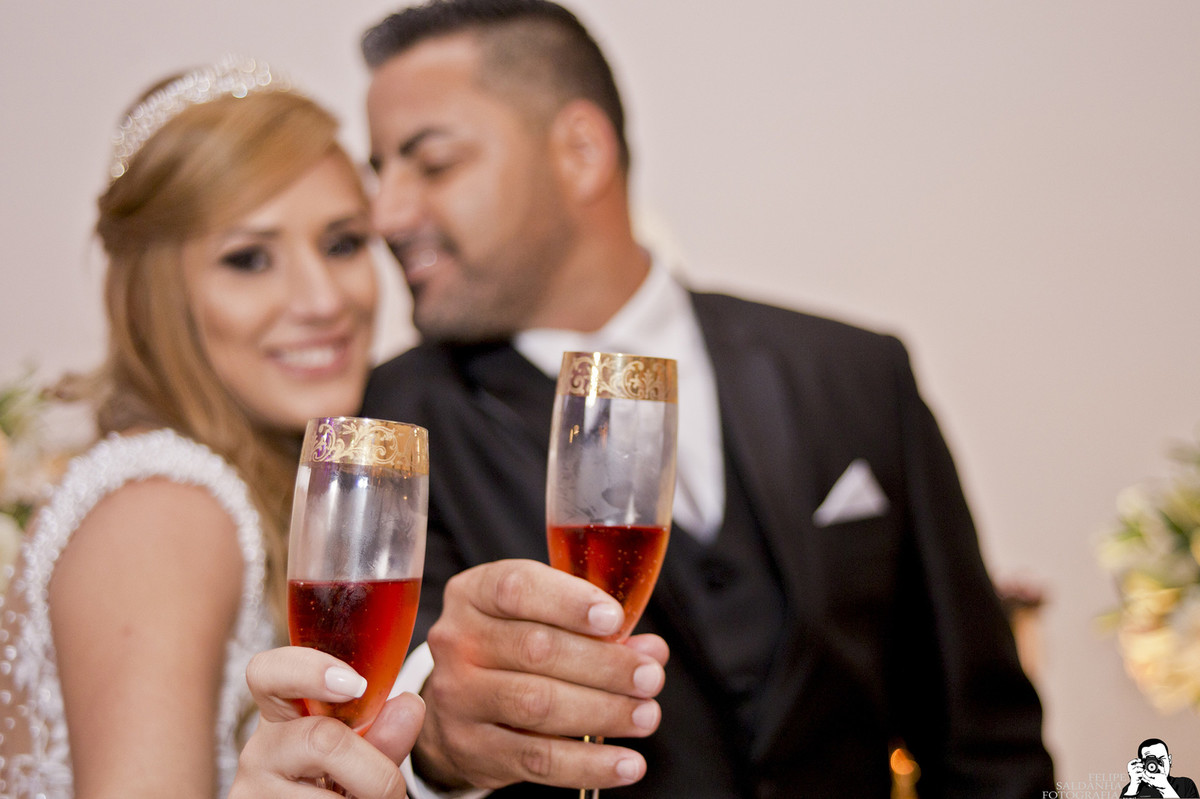 #fotografocasamentos #felipesaldanha #felipesaldanhafotografia #fotografobh #fotografobelohorizonte #fotografomg #trashthedress #ensaiocasal #savethedate #fotografocasamentos #igrejinhapampulha