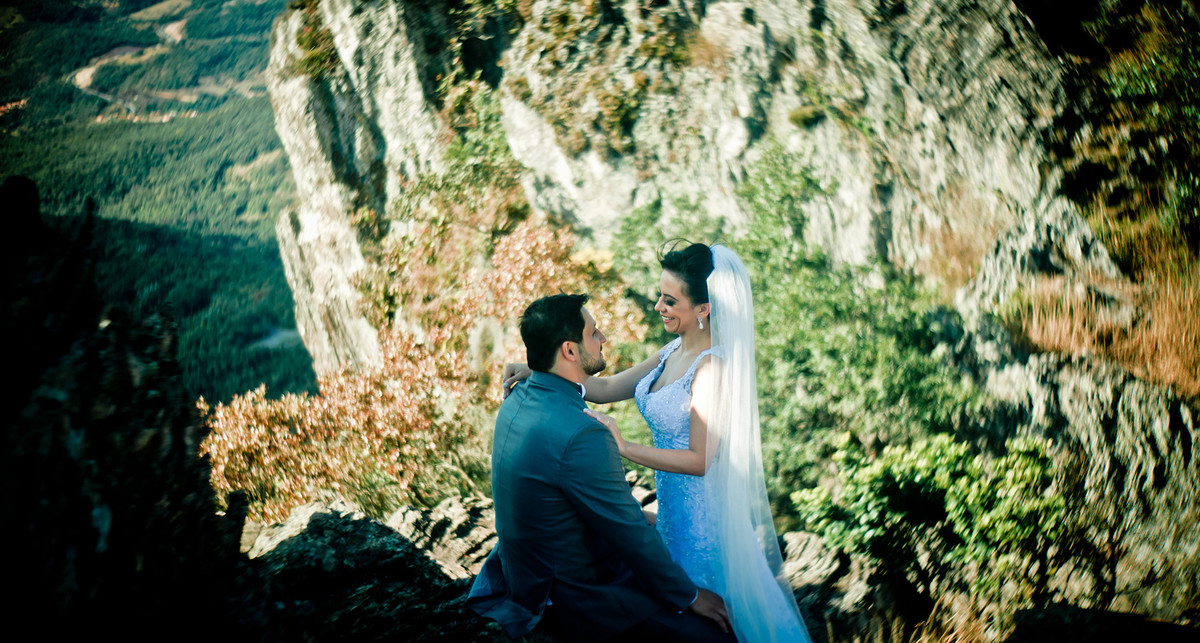 #fotografocasamentos #felipesaldanha #felipesaldanhafotografia #fotografobh #fotografobelohorizonte #fotografomg #trashthedress #ensaiocasal #savethedate #fotografocasamentos #ensaioserrapiedade