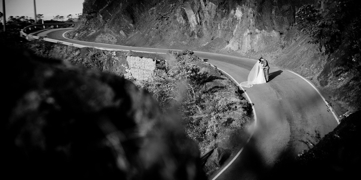 #fotografocasamentos #felipesaldanha #felipesaldanhafotografia #fotografobh #fotografobelohorizonte #fotografomg #trashthedress #ensaiocasal #savethedate #fotografocasamentos #ensaioserrapiedade