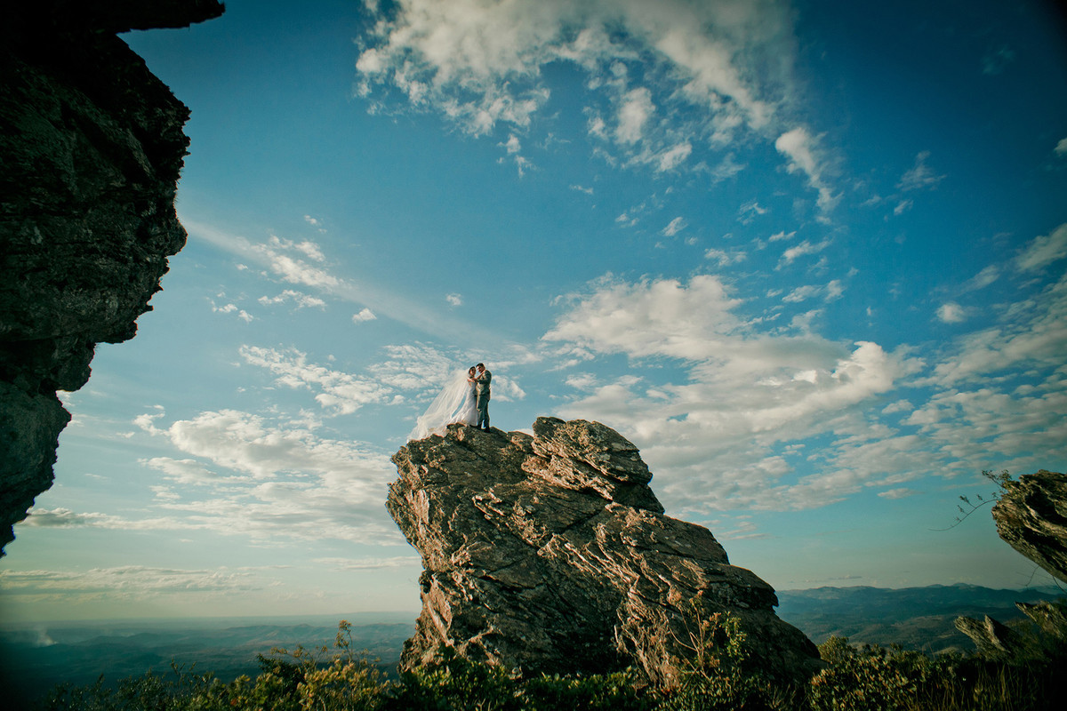 #fotografocasamentos #felipesaldanha #felipesaldanhafotografia #fotografobh #fotografobelohorizonte #fotografomg #trashthedress #ensaiocasal #savethedate #fotografocasamentos #ensaioserrapiedade