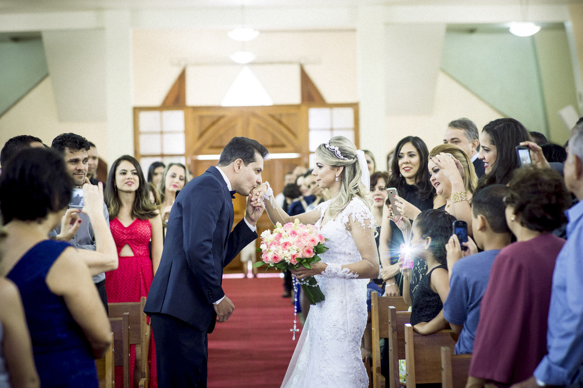 #fotografocasamentos #felipesaldanha #felipesaldanhafotografia #fotografobh #fotografobelohorizonte #fotografomg #trashthedress #ensaiocasal #savethedate #fotografocasamentos #casamentorico