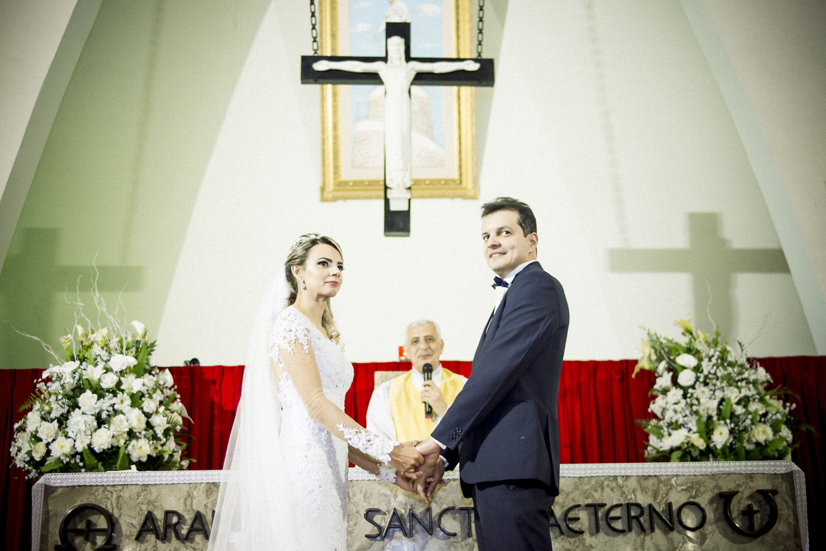 #fotografocasamentos #felipesaldanha #felipesaldanhafotografia #fotografobh #fotografobelohorizonte #fotografomg #trashthedress #ensaiocasal #savethedate #fotografocasamentos #casamentorico