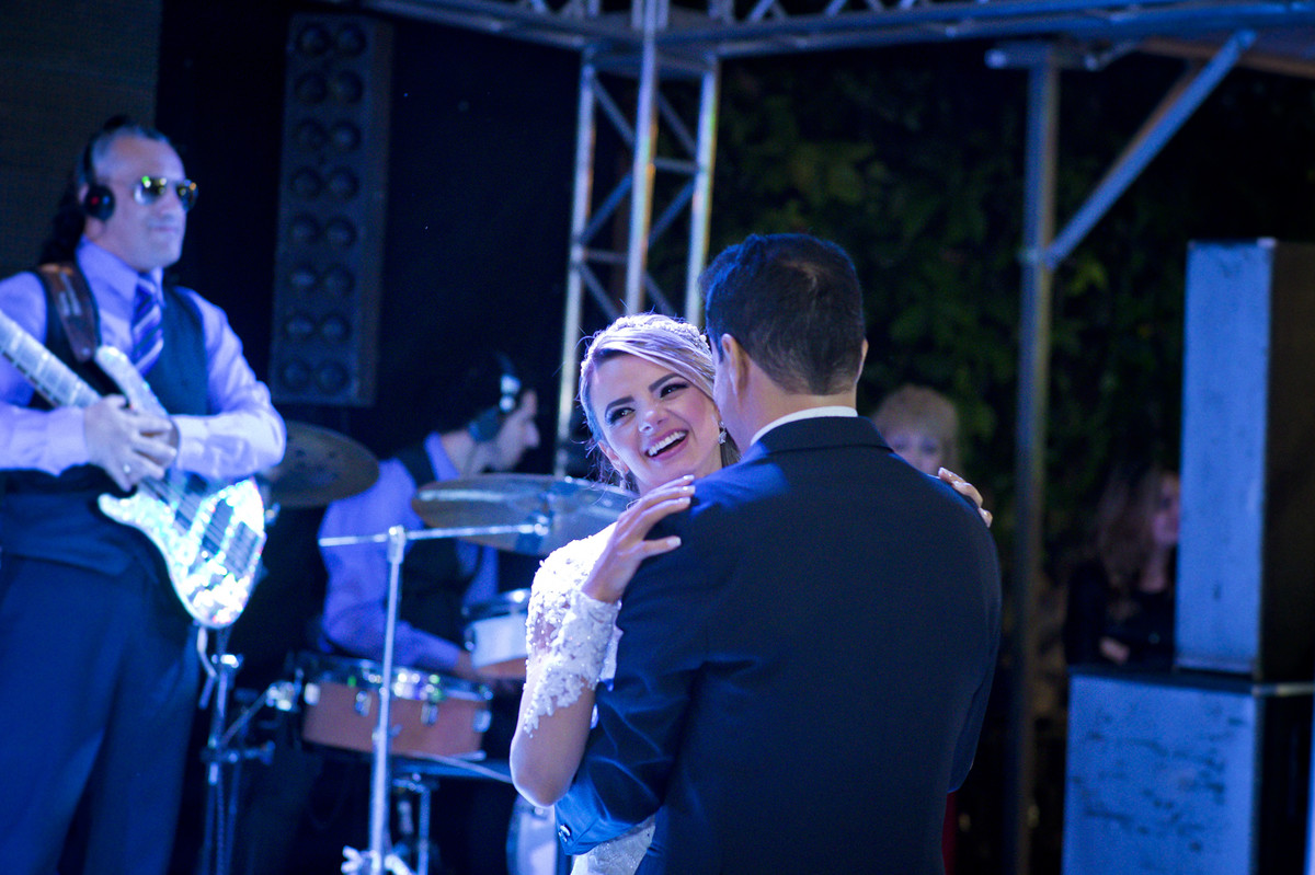 #fotografocasamentos #felipesaldanha #felipesaldanhafotografia #fotografobh #fotografobelohorizonte #fotografomg #trashthedress #ensaiocasal #savethedate #fotografocasamentos #casamentorico