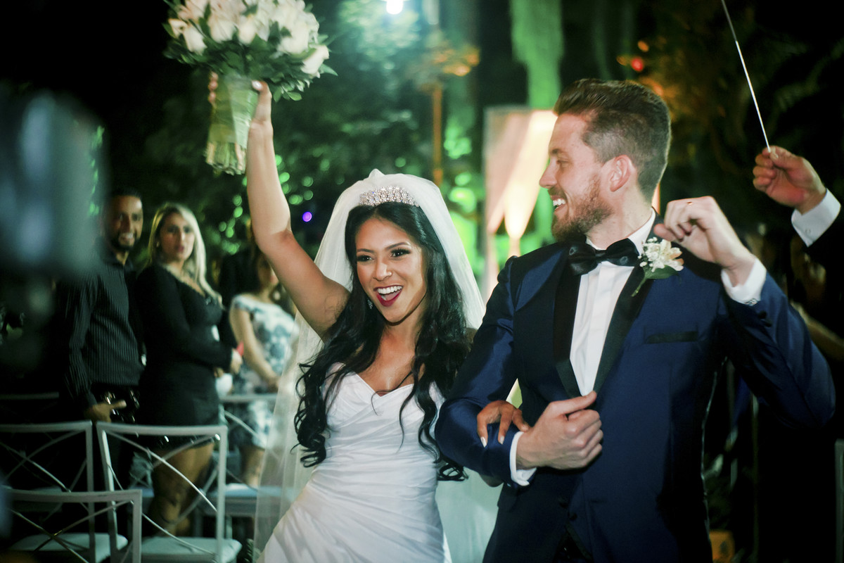 #fotografocasamentos #felipesaldanha #felipesaldanhafotografia #fotografobh #fotografobelohorizonte #fotografomg #trashthedress #ensaiocasal #savethedate #fotografocasamentos #casmentositio