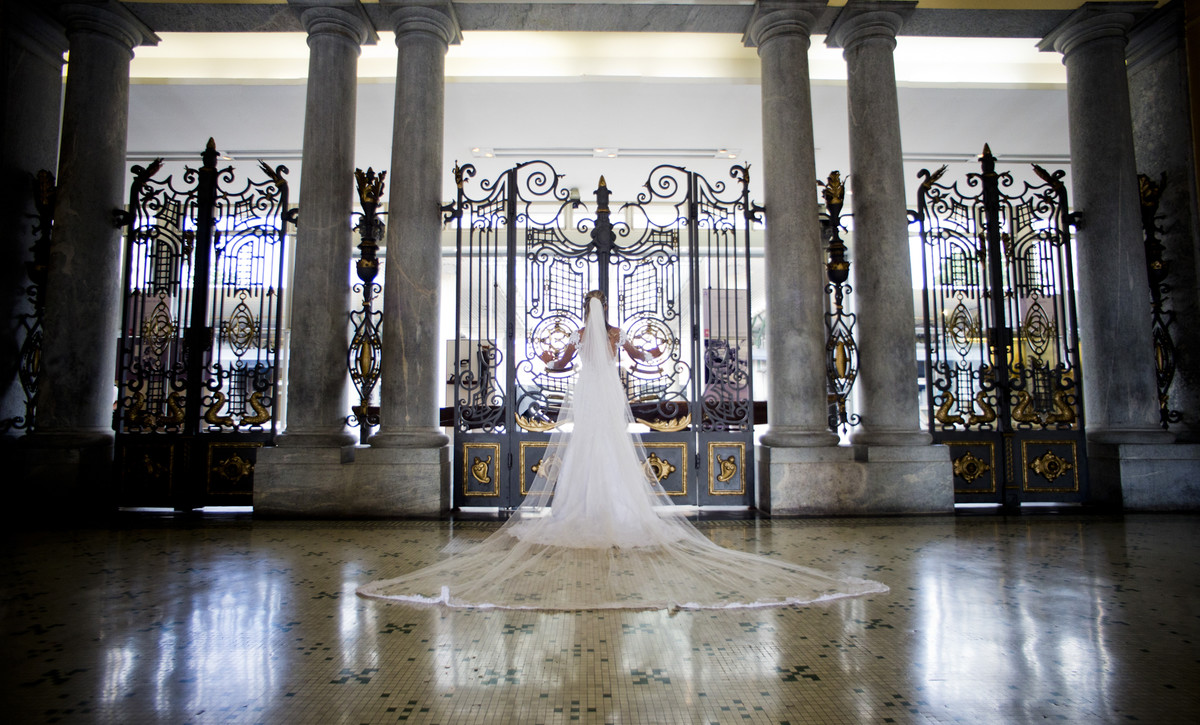 #fotografocasamentos #felipesaldanha #felipesaldanhafotografia #fotografobh #fotografobelohorizonte #fotografomg #trashthedress #ensaiocasal #savethedate #fotografocasamentos #ensaiomuseu