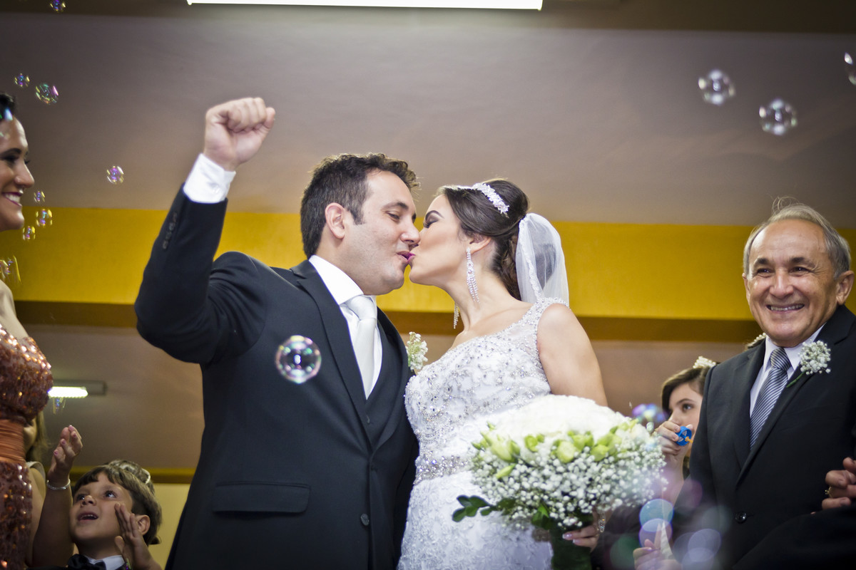 #fotografocasamentos #felipesaldanha #felipesaldanhafotografia #fotografobh #fotografobelohorizonte #fotografomg #trashthedress #ensaiocasal #savethedate #fotografocasamentos #casamentogovernador