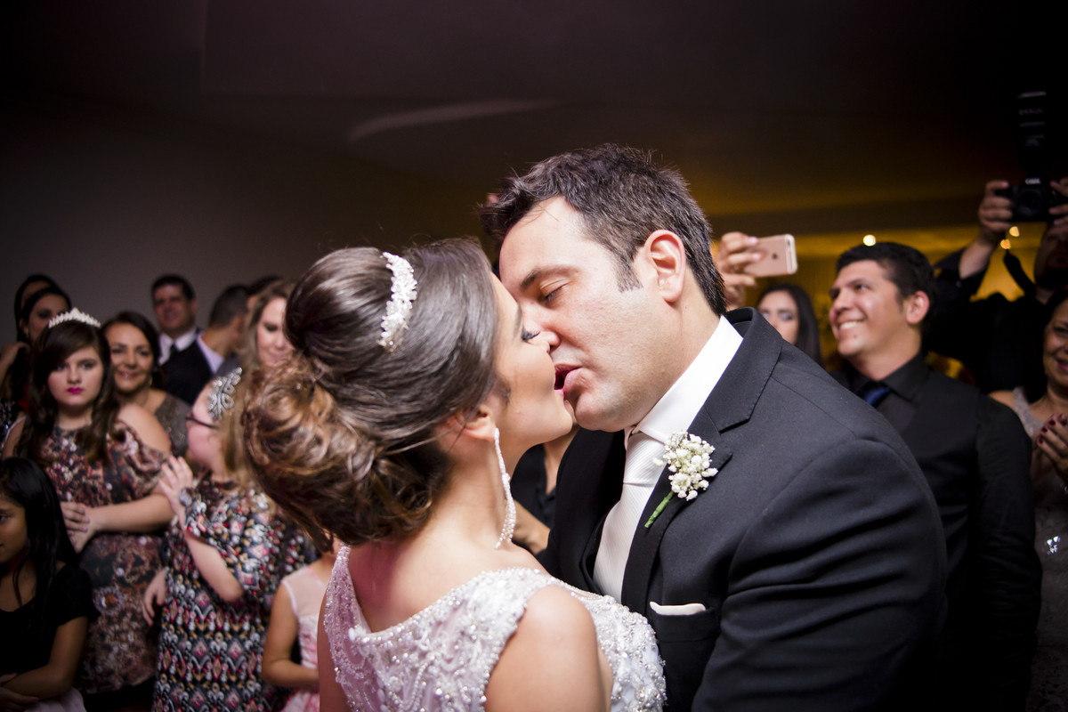 #fotografocasamentos #felipesaldanha #felipesaldanhafotografia #fotografobh #fotografobelohorizonte #fotografomg #trashthedress #ensaiocasal #savethedate #fotografocasamentos #casamentogovernador