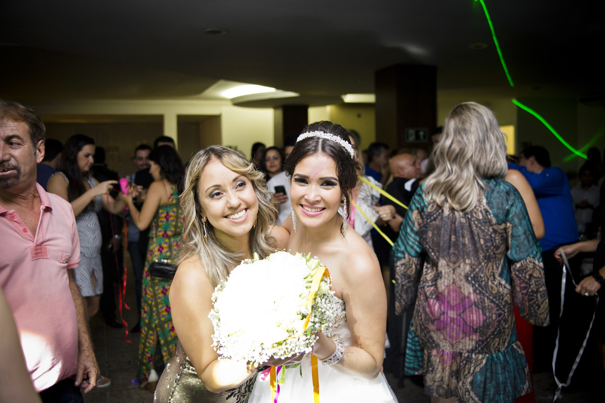 #fotografocasamentos #felipesaldanha #felipesaldanhafotografia #fotografobh #fotografobelohorizonte #fotografomg #trashthedress #ensaiocasal #savethedate #fotografocasamentos #casamentogovernador