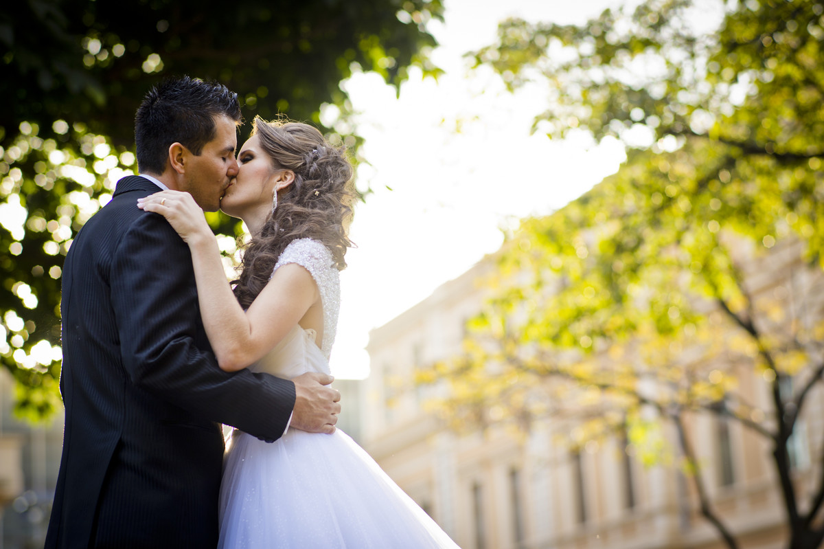 #fotografocasamentos #felipesaldanha #felipesaldanhafotografia #fotografobh #fotografobelohorizonte #fotografomg #trashthedress #ensaiocasal #savethedate #fotografocasamentos #ensaiopraçaliberdade