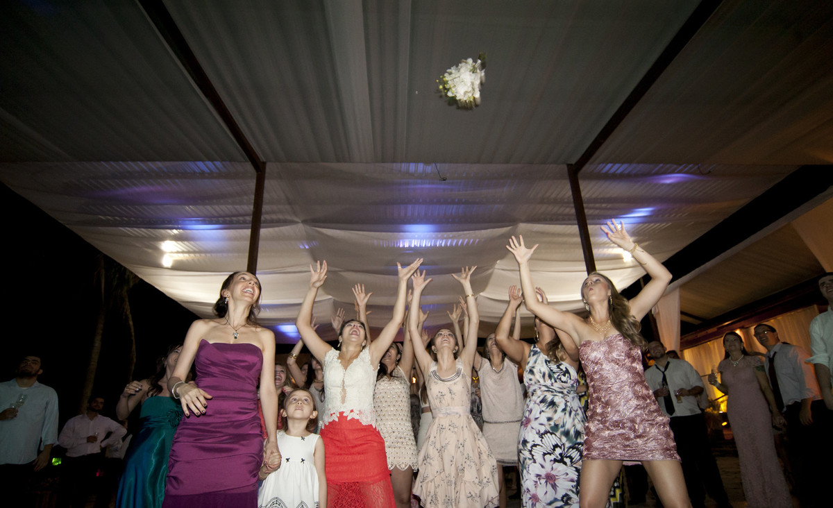 #fotografocasamentos #felipesaldanha #felipesaldanhafotografia #fotografobh #fotografobelohorizonte #fotografomg #trashthedress #ensaiocasal #savethedate #fotografocasamentos #casamentopousoalegre