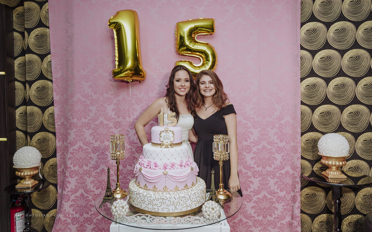 Festa de 15 anos debutante no Richesky Kids and Teens por Kevin Medeiros fotógrafo de canoas, porto alegre e região rs