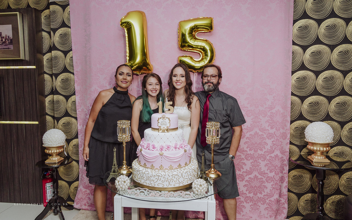 Festa de 15 anos debutante no Richesky Kids and Teens por Kevin Medeiros fotógrafo de canoas, porto alegre e região rs