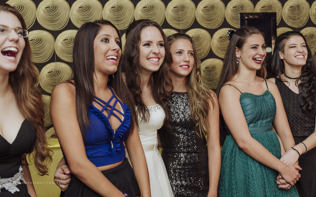 Festa de 15 anos debutante no Richesky Kids and Teens por Kevin Medeiros fotógrafo de canoas, porto alegre e região rs
