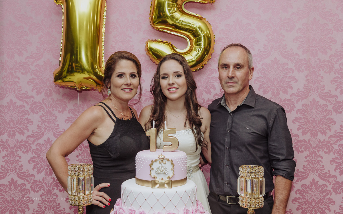 Festa de 15 anos debutante no Richesky Kids and Teens por Kevin Medeiros fotógrafo de canoas, porto alegre e região rs