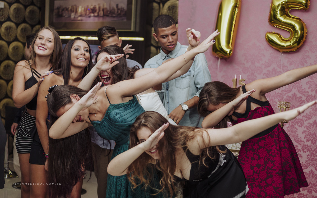 Festa de 15 anos debutante no Richesky Kids and Teens por Kevin Medeiros fotógrafo de canoas, porto alegre e região rs