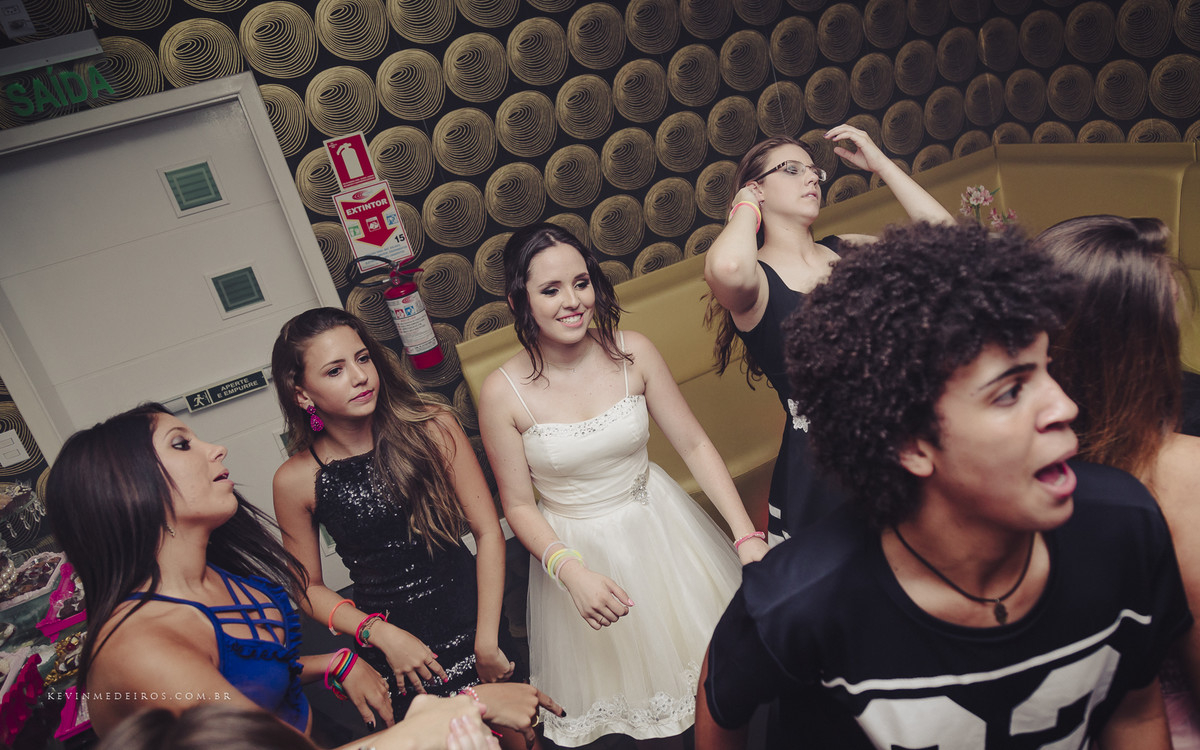 Festa de 15 anos debutante no Richesky Kids and Teens por Kevin Medeiros fotógrafo de canoas, porto alegre e região rs