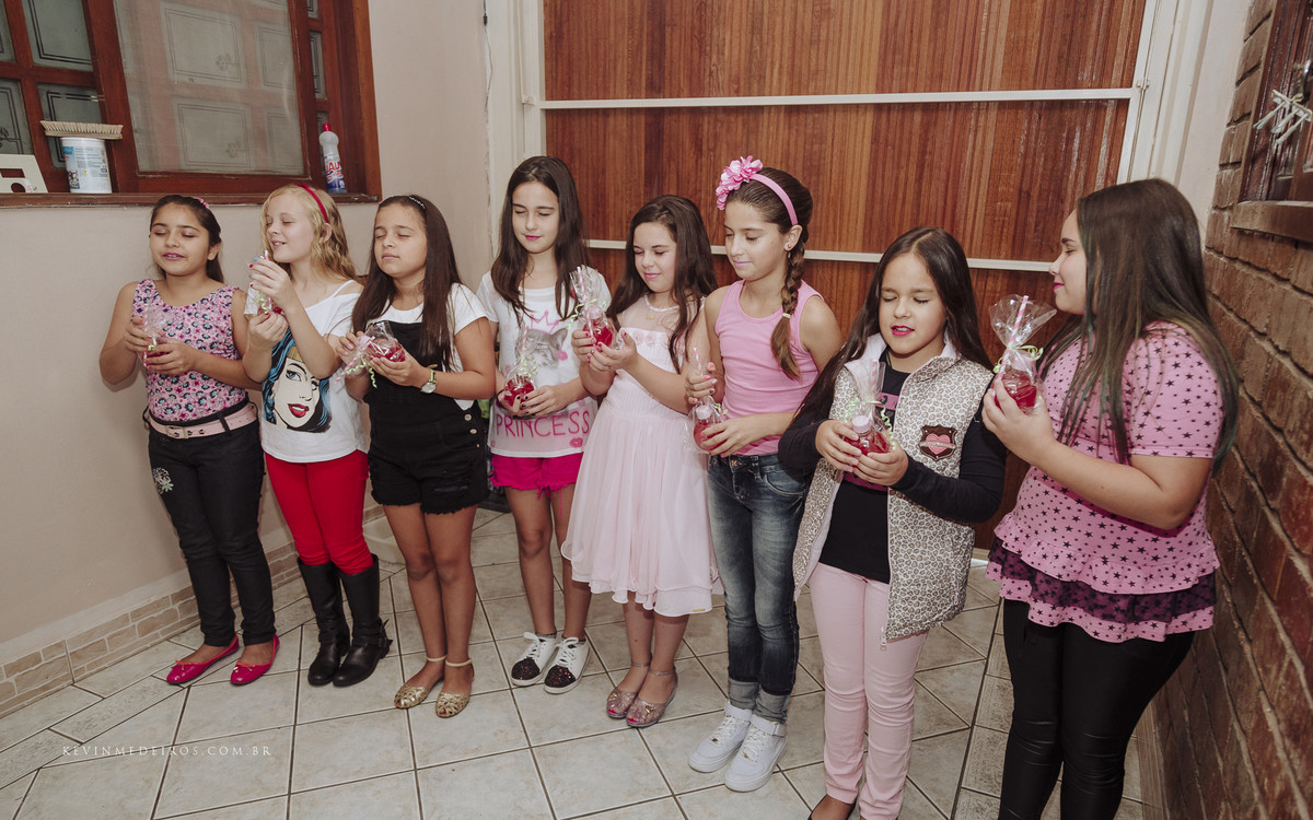 Festa de aniversário da Isabelle 11 anos com a King Limousines por Kevin Medeiros fotógrafo de Canoas, Porto Alegre e RS