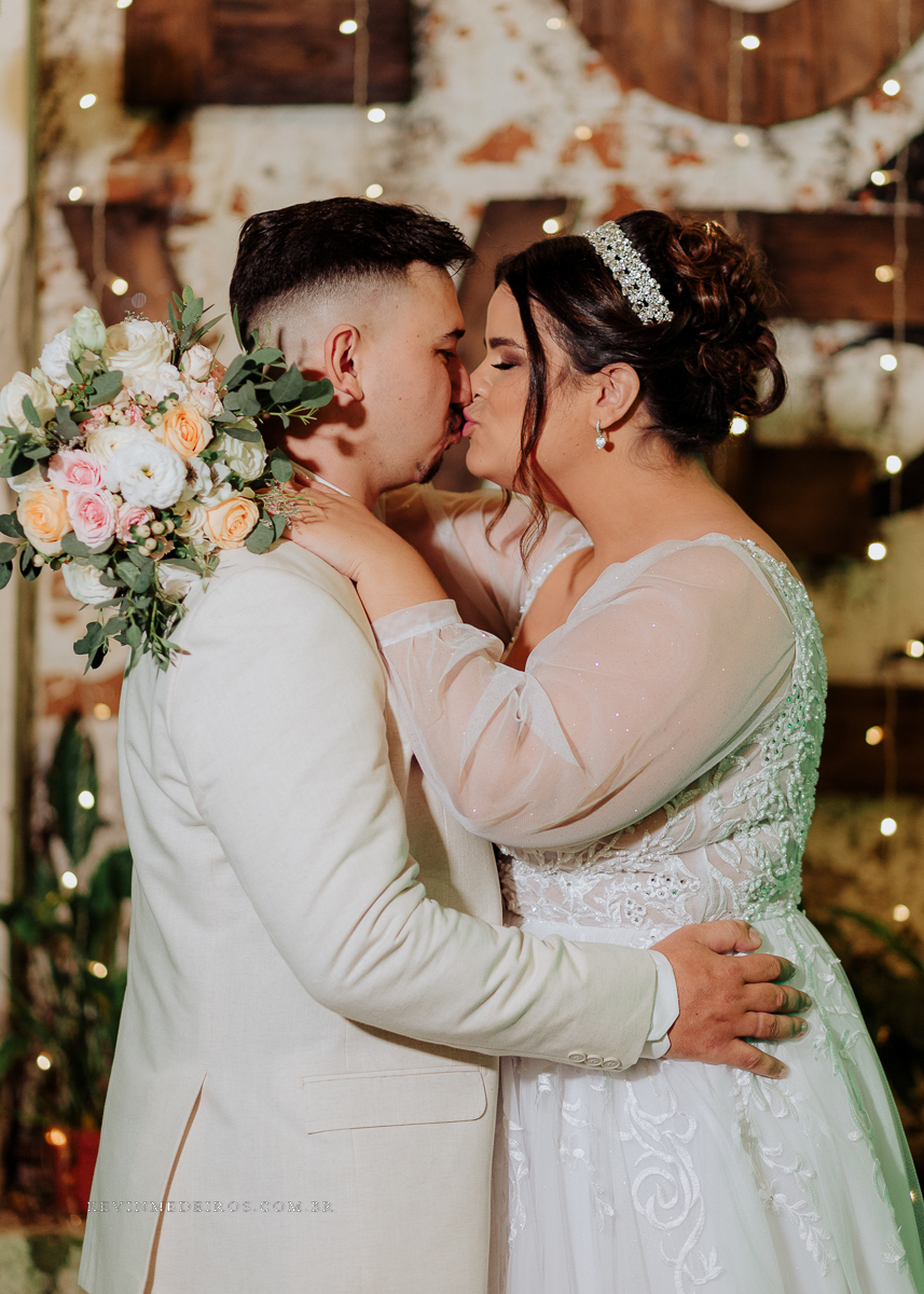 Casamento wedding rústico folk na loja love it decoração por Kevin Medeiros fotógrafo de Canoas, porto alegre e RS