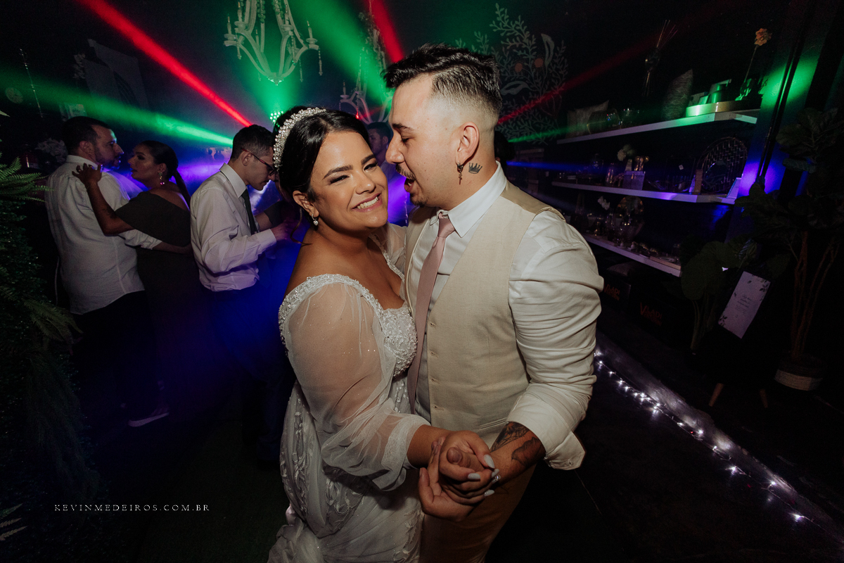 Casamento wedding rústico folk na loja love it decoração por Kevin Medeiros fotógrafo de Canoas, porto alegre e RS