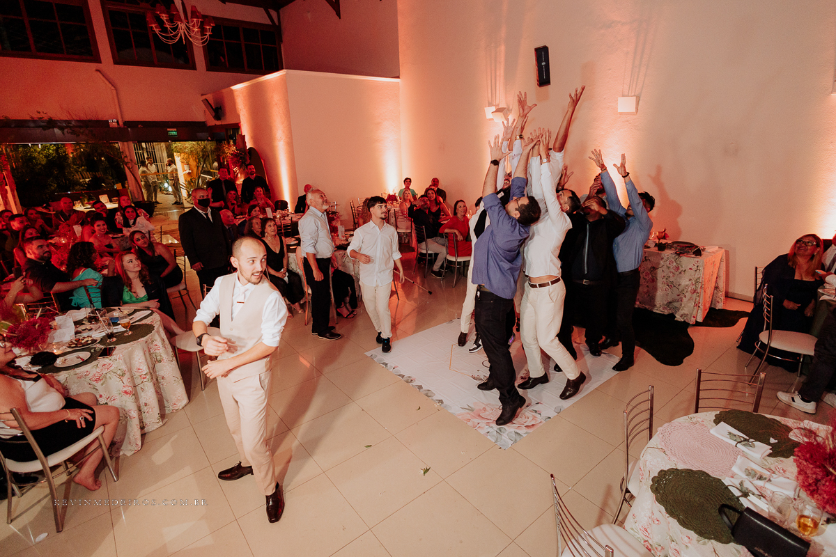  suelen e thiago por kevin medeiros fotógrafo em porto alegre, canoas e rs