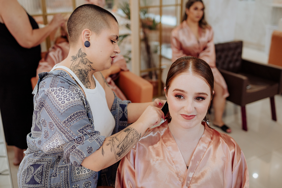 Making of noiva salão estética jungle da suelen por kevin medeiros fotógrafo porto alegre, canoas e rs