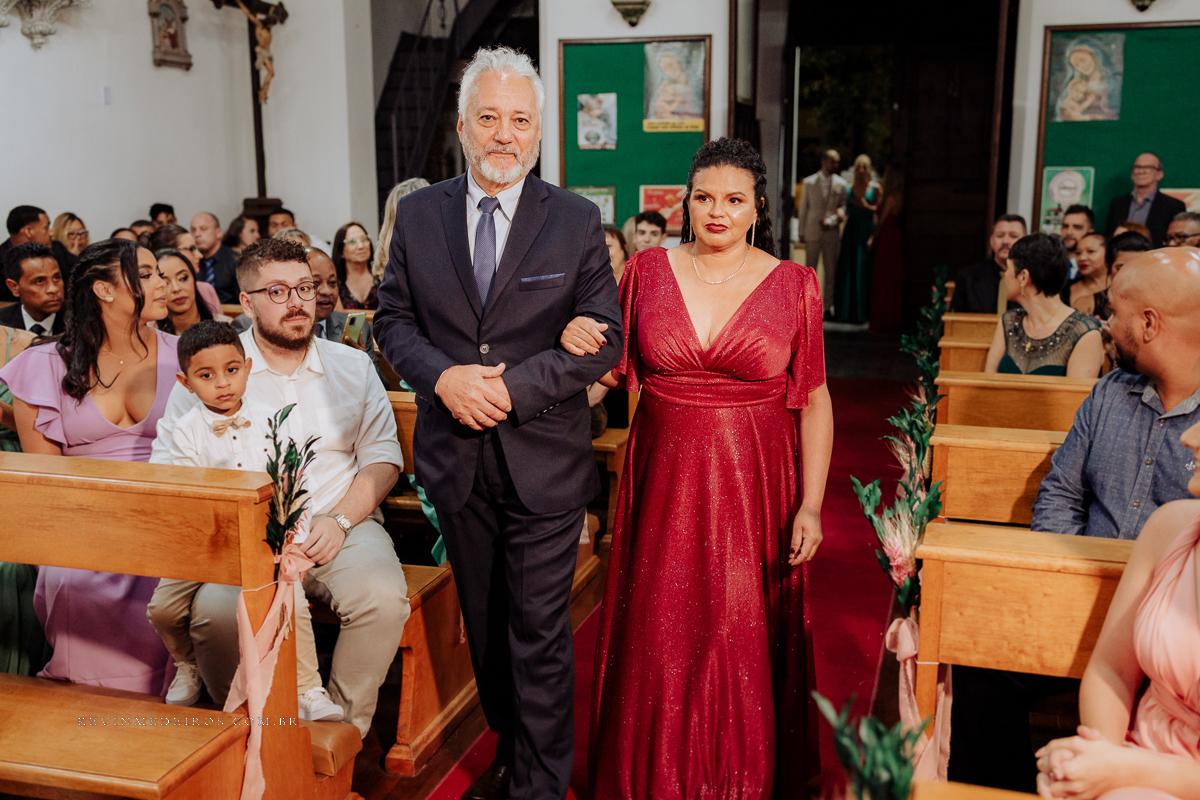 Cerimônia de casamento wedding na Capela Nosso Senhor do Bomfim suelen e thiago por kevin medeiros fotógrafo em porto alegre, canoas e rs