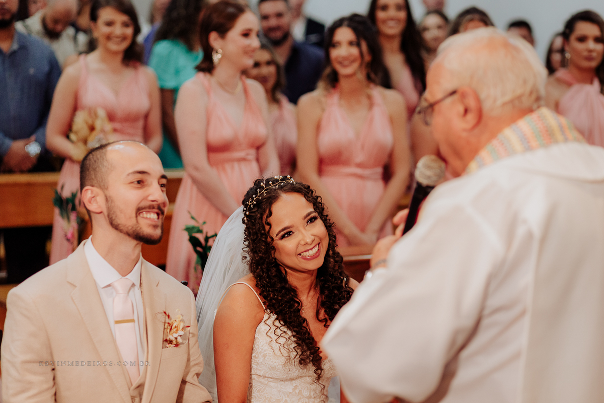 Cerimônia de casamento wedding na Capela Nosso Senhor do Bomfim suelen e thiago por kevin medeiros fotógrafo em porto alegre, canoas e rs