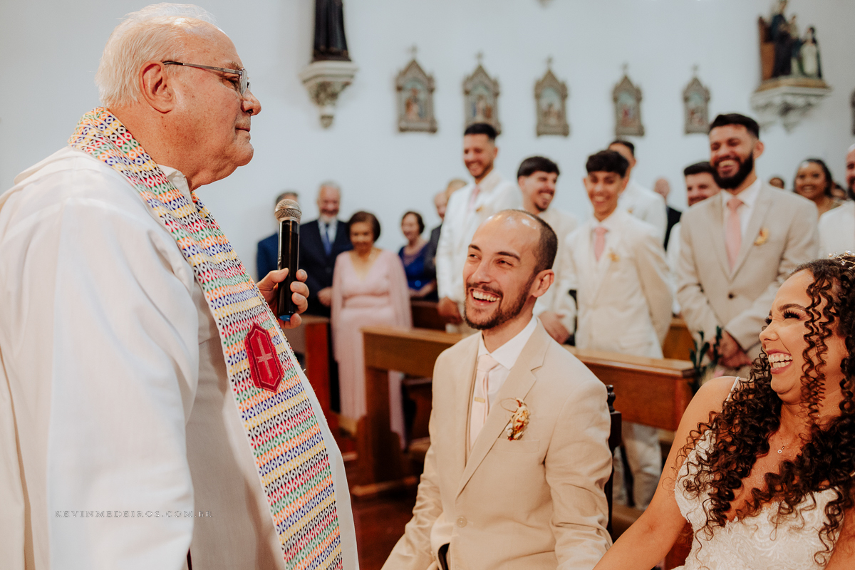 Cerimônia de casamento wedding na Capela Nosso Senhor do Bomfim suelen e thiago por kevin medeiros fotógrafo em porto alegre, canoas e rs