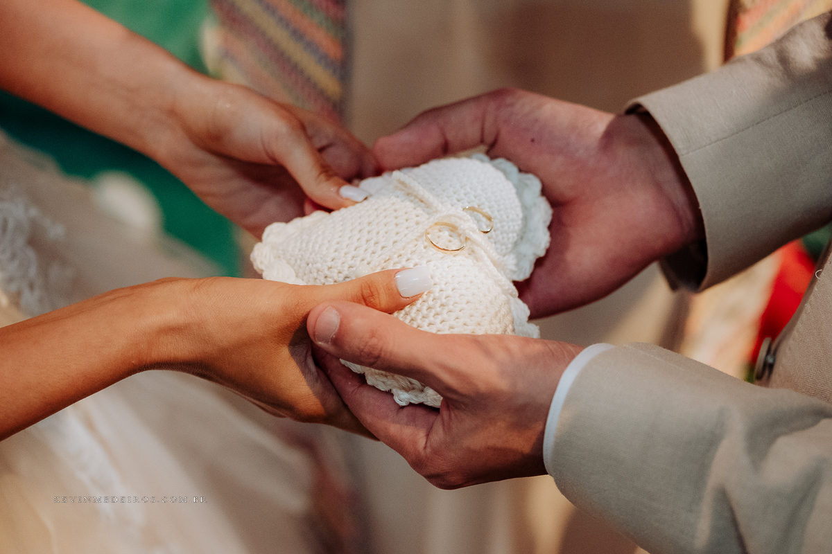 Cerimônia de casamento wedding na Capela Nosso Senhor do Bomfim suelen e thiago por kevin medeiros fotógrafo em porto alegre, canoas e rs