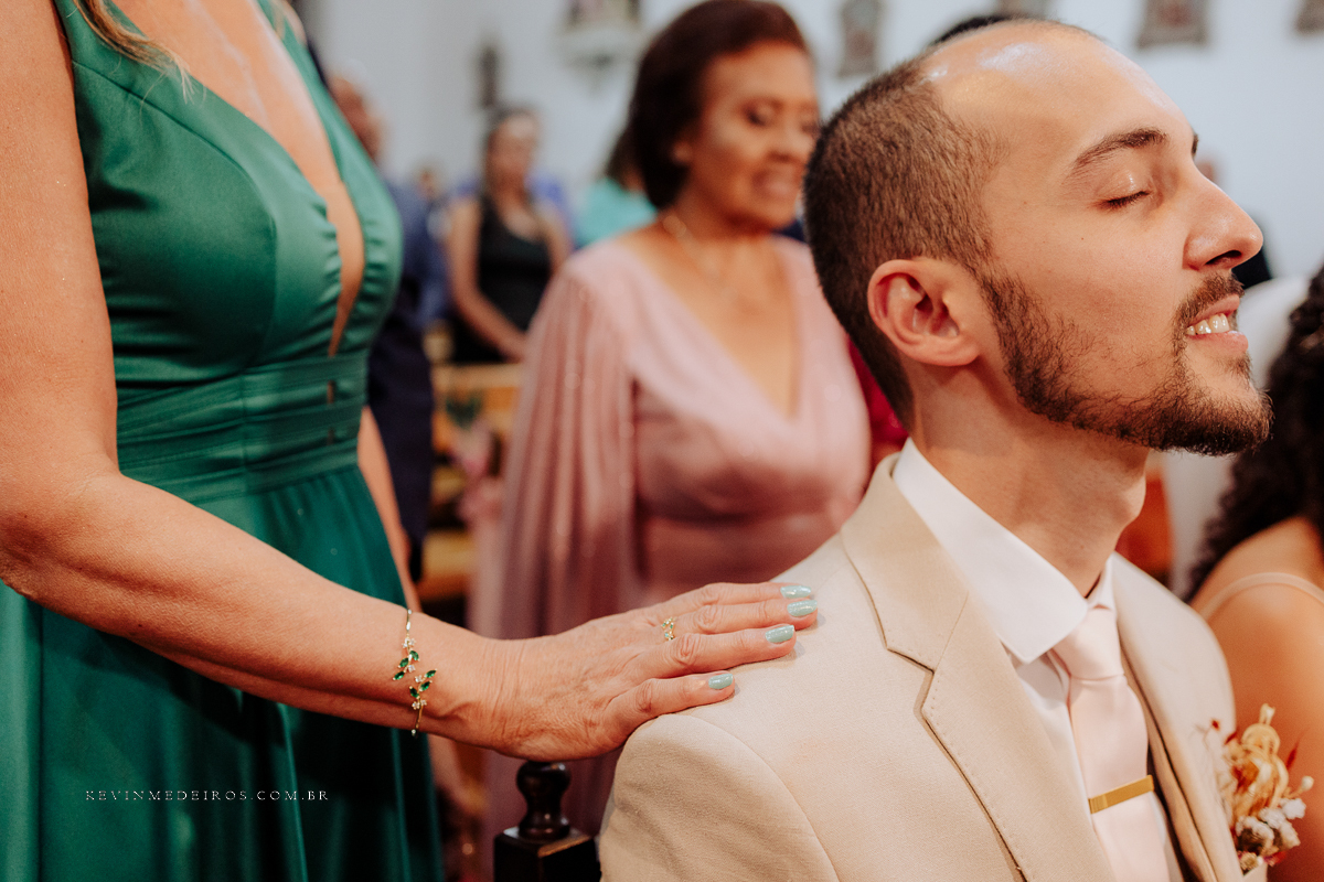 Cerimônia de casamento wedding na Capela Nosso Senhor do Bomfim suelen e thiago por kevin medeiros fotógrafo em porto alegre, canoas e rs