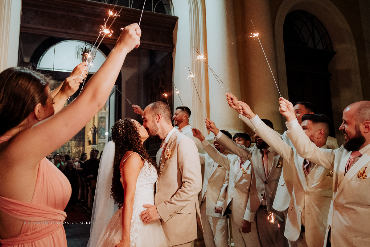 Cerimônia de casamento wedding na Capela Nosso Senhor do Bomfim suelen e thiago por kevin medeiros fotógrafo em porto alegre, canoas e rs