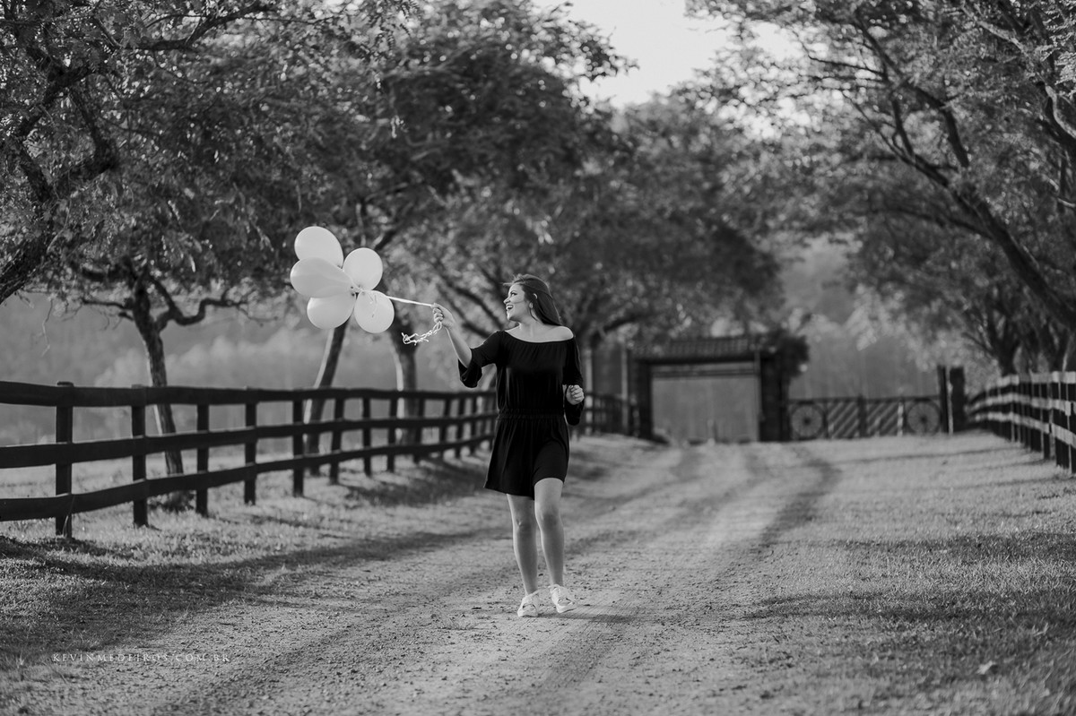 Ensaio feminino externo da Isabela D'Ávila realizado na Prainha Carlos Larger e Aqueduto de Candelária RS por Kevin Medeiros, fotógrafo/fotografia de Candelária, Canoas, Porto Alegre e região