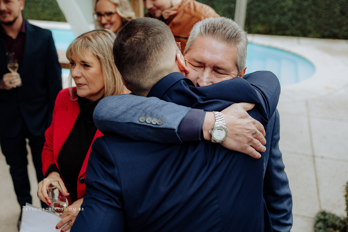 Mini casamento intimista familiar Mariana e Giovani em Gramado Canela serra gaúcha por Kevin Medeiros fotógrafo canoas porto alegre rs