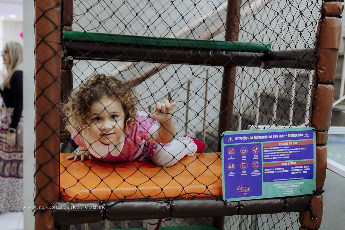 Festa infantil aniversário da Eva 3 anos no Gran Fiesta I e II com decoração minnie por Kevin Medeiros fotógrafo fotografia em Canoas RS