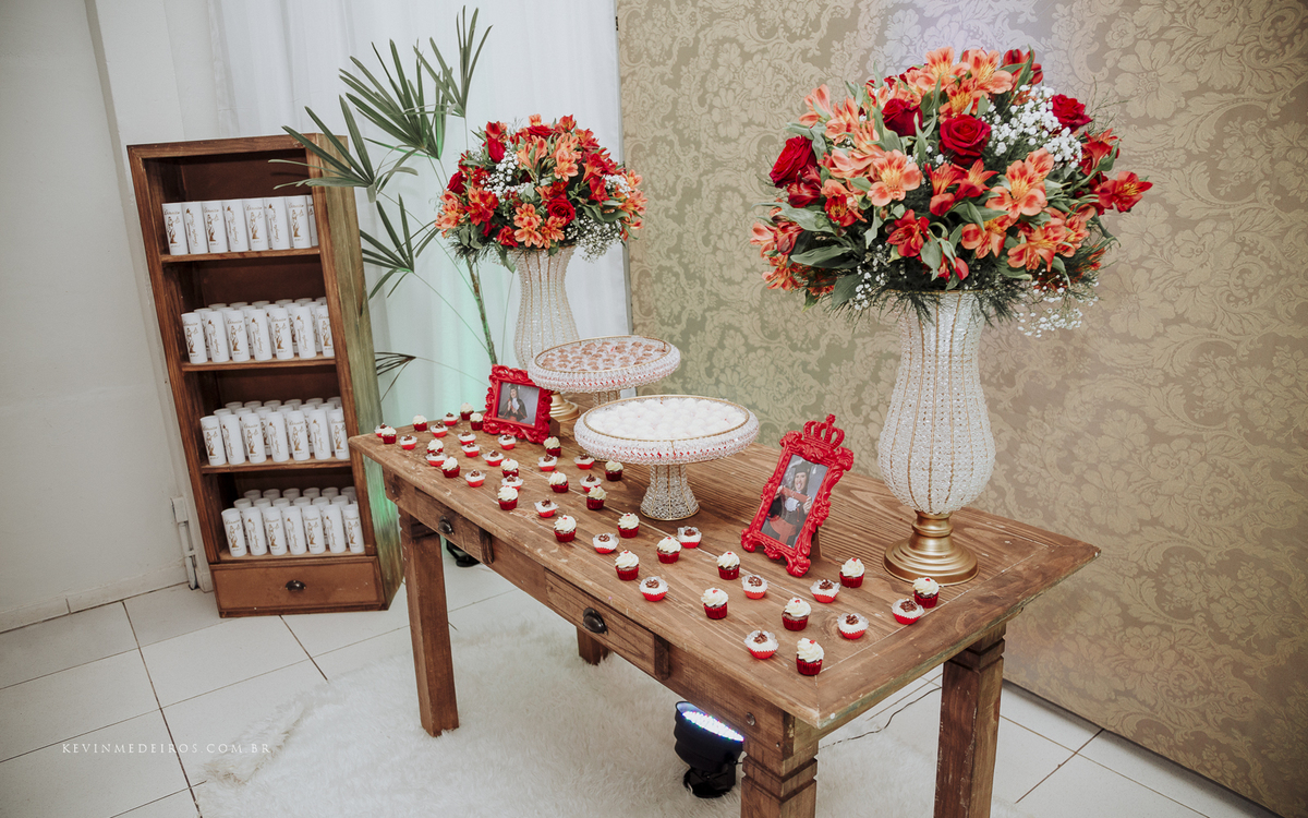 Festa de formatura da Jennifer Nicoli, formanda de Direito pela UniRitter Canoas, realizada na casa de festas Gran Fiesta por Kevin Medeiros fotógrafo de Canoas, Porto Alegre e região metropolitana RS