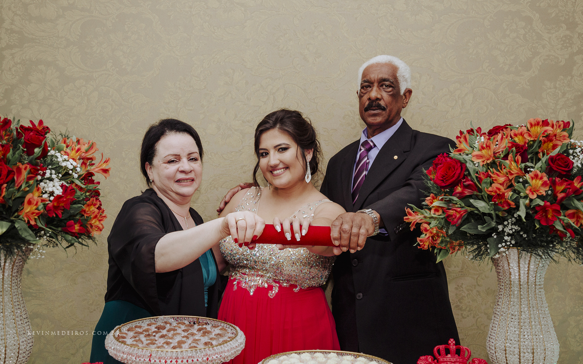 Festa de formatura da Jennifer Nicoli, formanda de Direito pela UniRitter Canoas, realizada na casa de festas Gran Fiesta por Kevin Medeiros fotógrafo de Canoas, Porto Alegre e região metropolitana RS
