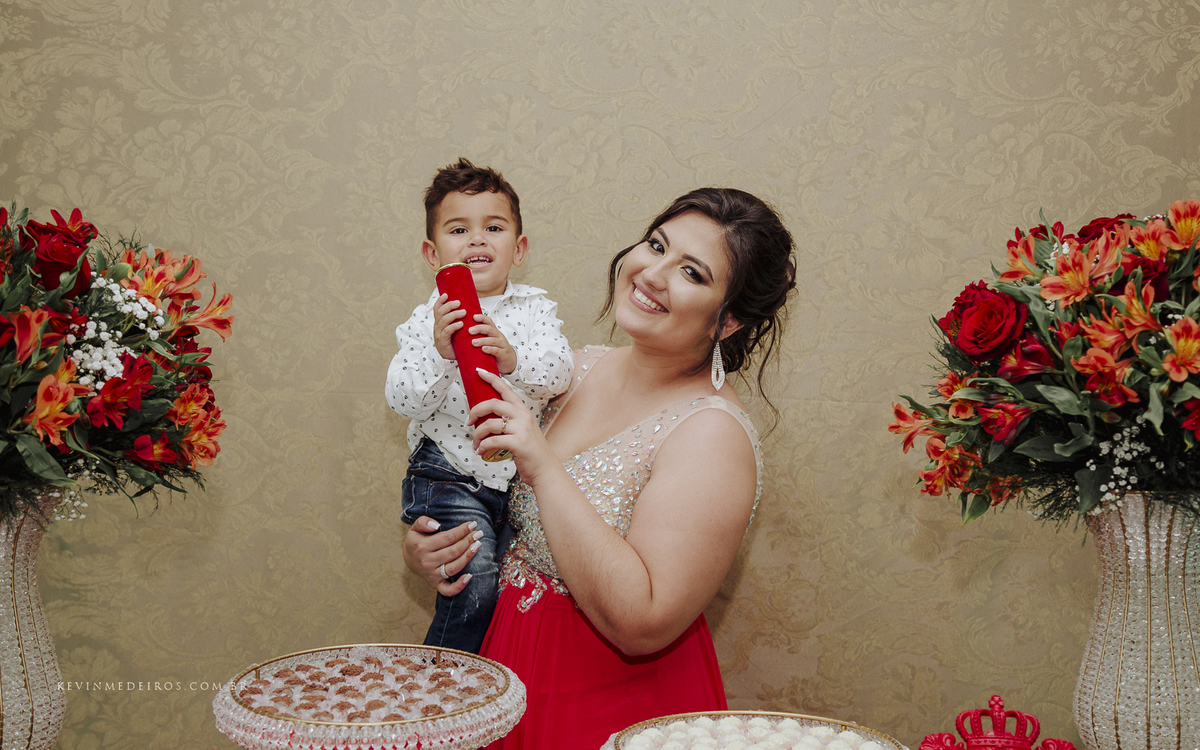 Festa de formatura da Jennifer Nicoli, formanda de Direito pela UniRitter Canoas, realizada na casa de festas Gran Fiesta por Kevin Medeiros fotógrafo de Canoas, Porto Alegre e região metropolitana RS