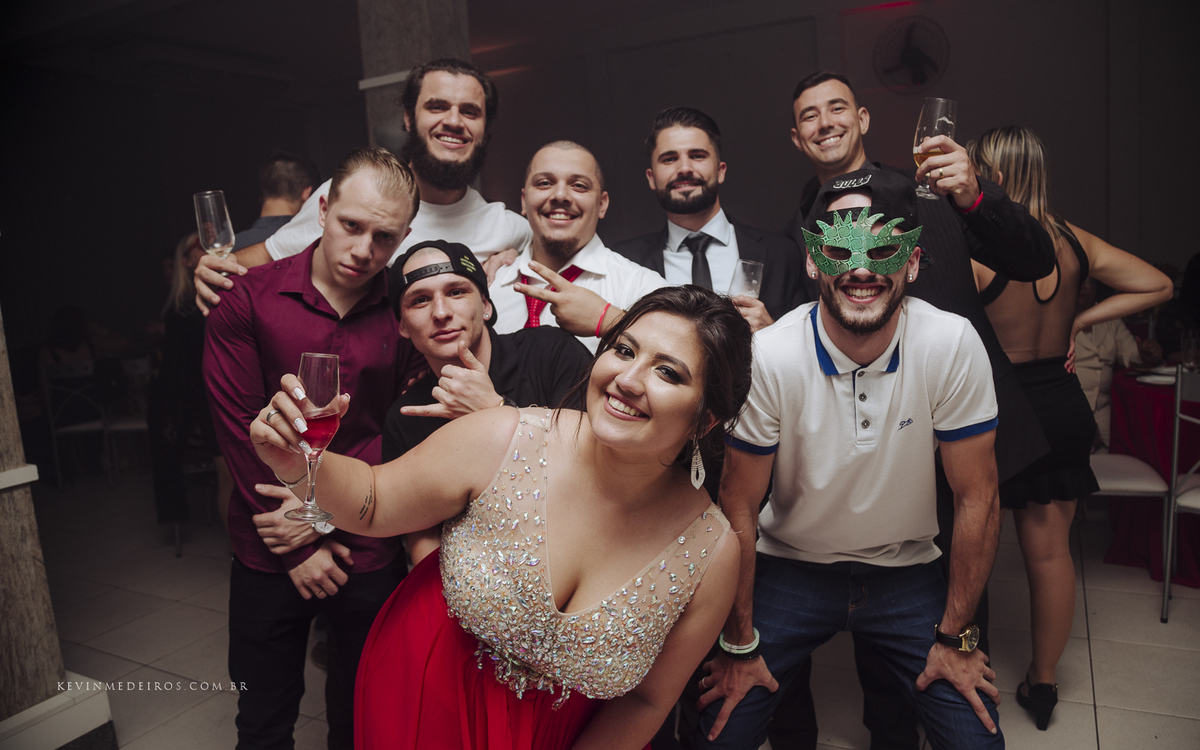 Festa de formatura da Jennifer Nicoli, formanda de Direito pela UniRitter Canoas, realizada na casa de festas Gran Fiesta por Kevin Medeiros fotógrafo de Canoas, Porto Alegre e região metropolitana RS