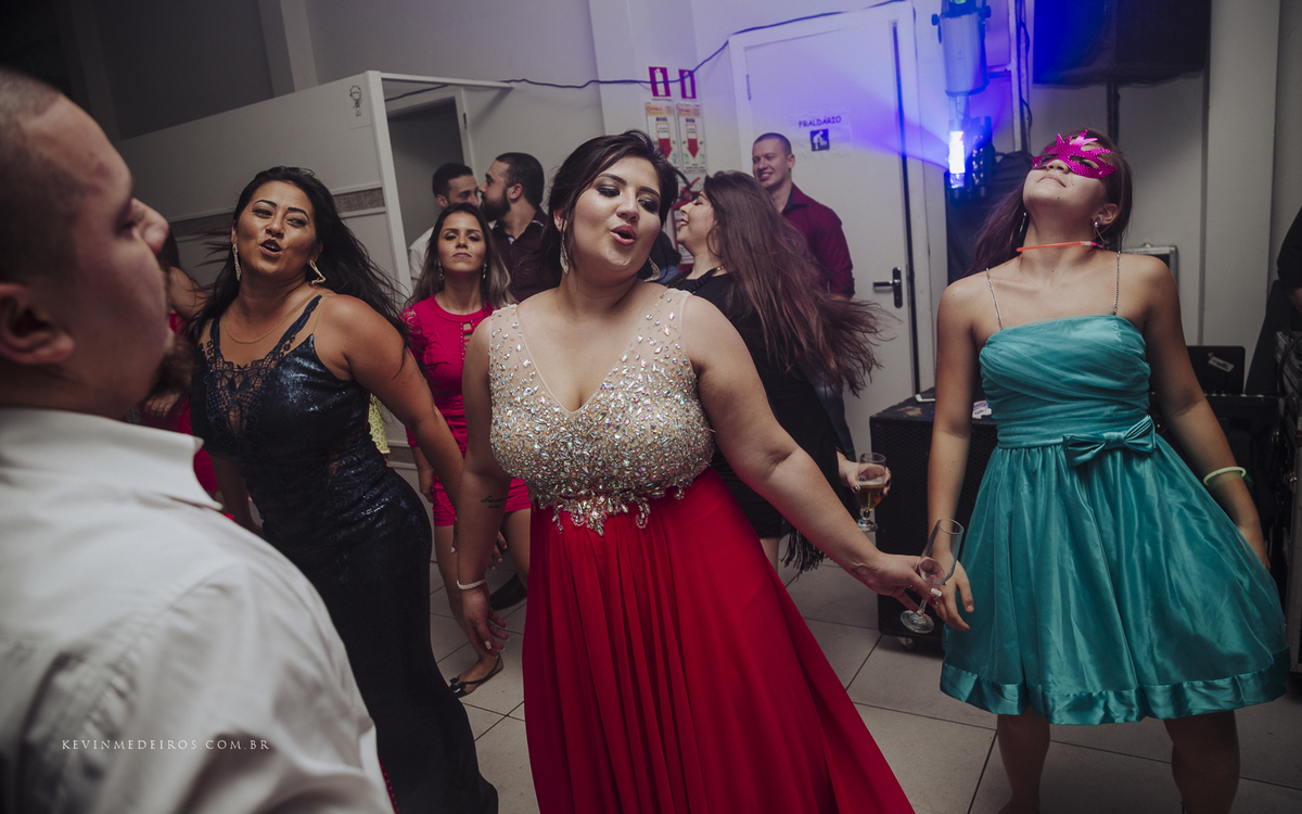 Festa de formatura da Jennifer Nicoli, formanda de Direito pela UniRitter Canoas, realizada na casa de festas Gran Fiesta por Kevin Medeiros fotógrafo de Canoas, Porto Alegre e região metropolitana RS