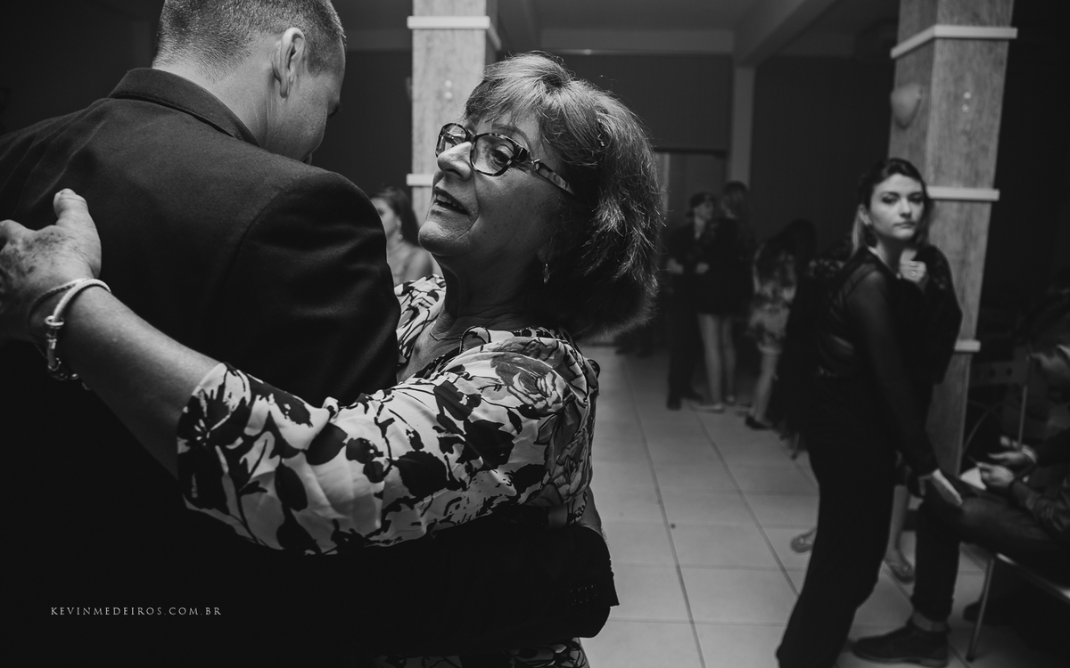 Festa de formatura da Jennifer Nicoli, formanda de Direito pela UniRitter Canoas, realizada na casa de festas Gran Fiesta por Kevin Medeiros fotógrafo de Canoas, Porto Alegre e região metropolitana RS