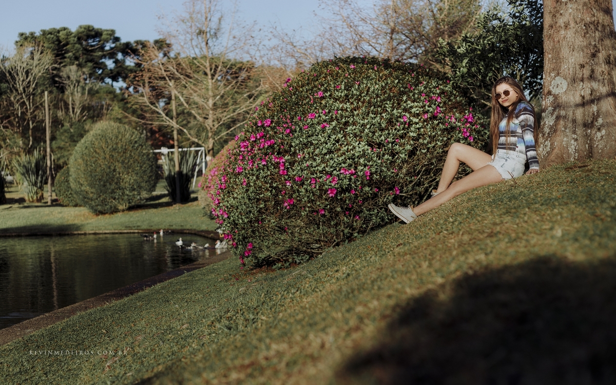 Ensaio book de 15 Anos da Eduarda Almeida realizado na serra gaúcha em Canela Gramado por Kevin Medeiros, fotógrafo de Canoas, Porto Alegre e região metropolitana RS