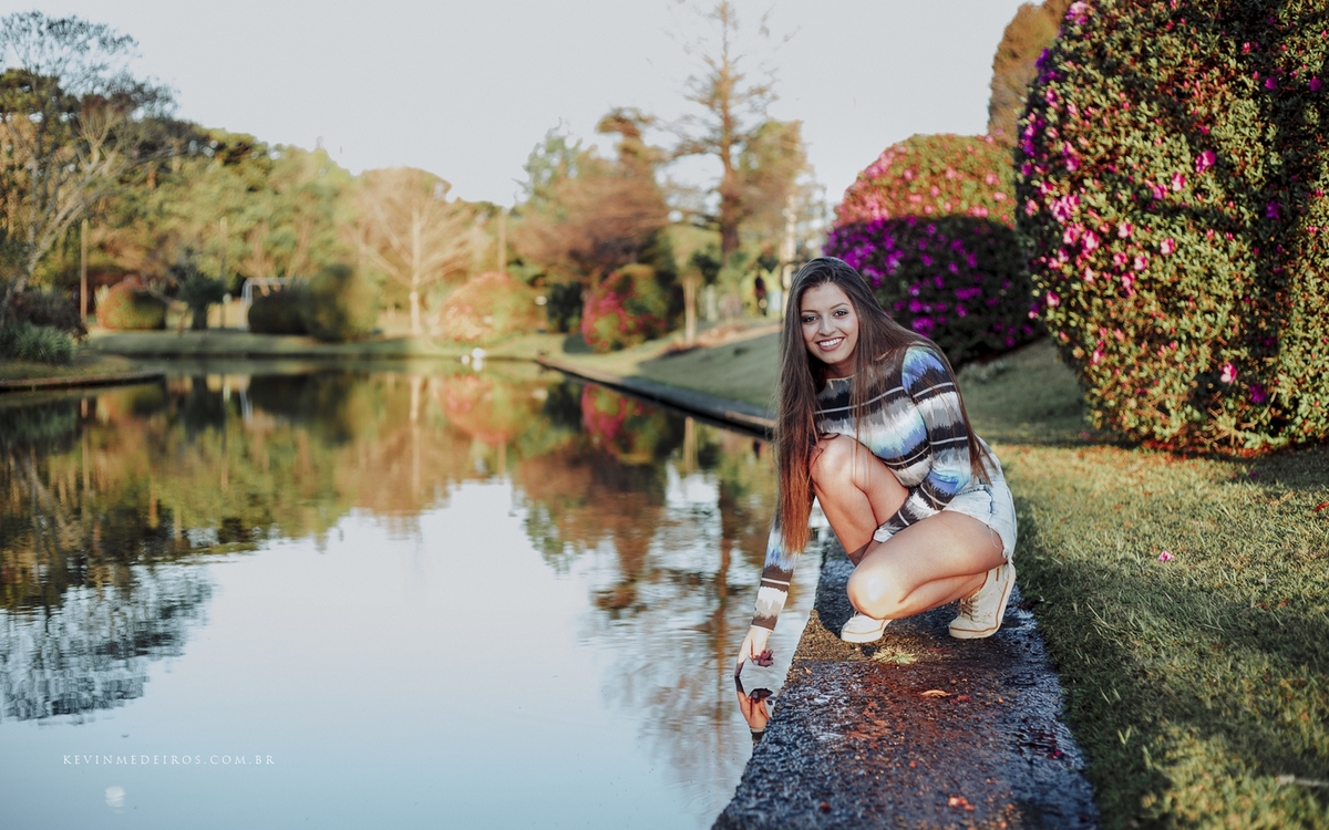 Ensaio book de 15 Anos da Eduarda Almeida realizado na serra gaúcha em Canela Gramado por Kevin Medeiros, fotógrafo de Canoas, Porto Alegre e região metropolitana RS