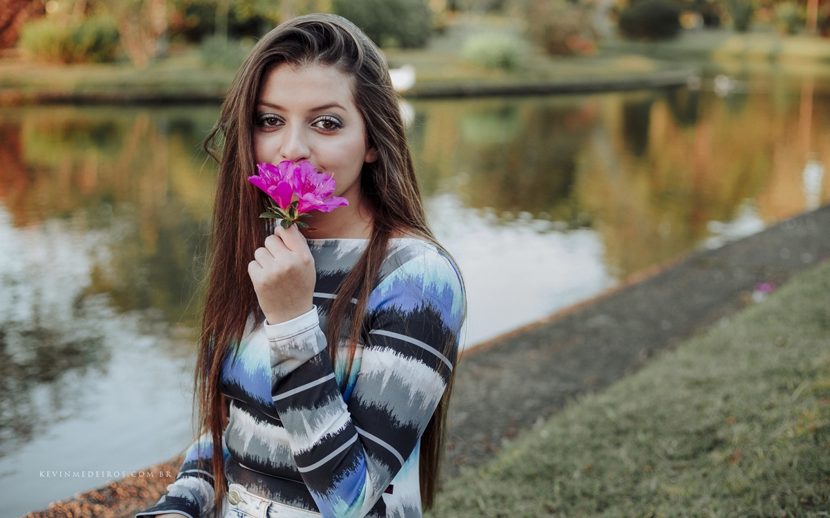 Ensaio book de 15 Anos da Eduarda Almeida realizado na serra gaúcha em Canela Gramado por Kevin Medeiros, fotógrafo de Canoas, Porto Alegre e região metropolitana RS