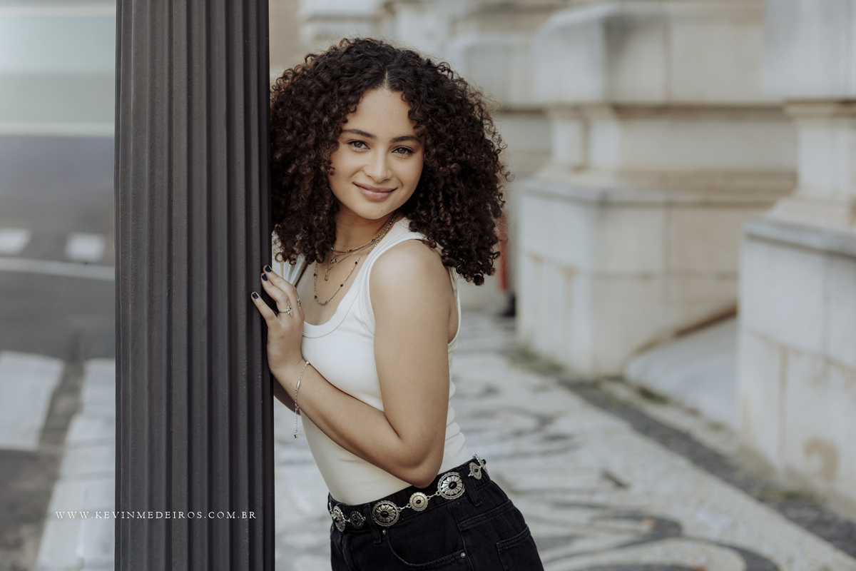 Ensaio debutante 15 anos Larissa na praça ma matriz em porto alegre por Kevin medeiros fotógrafo de canoas rs