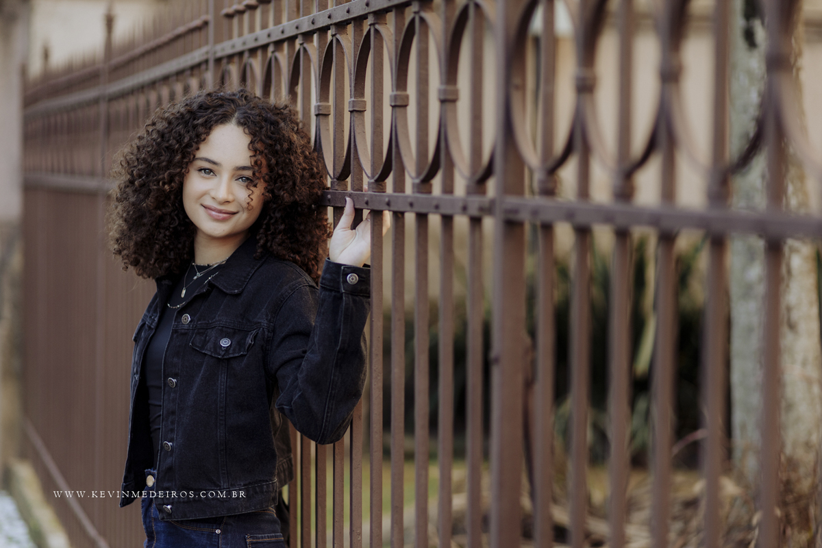 Ensaio debutante 15 anos Larissa na praça ma matriz em porto alegre por Kevin medeiros fotógrafo de canoas rs