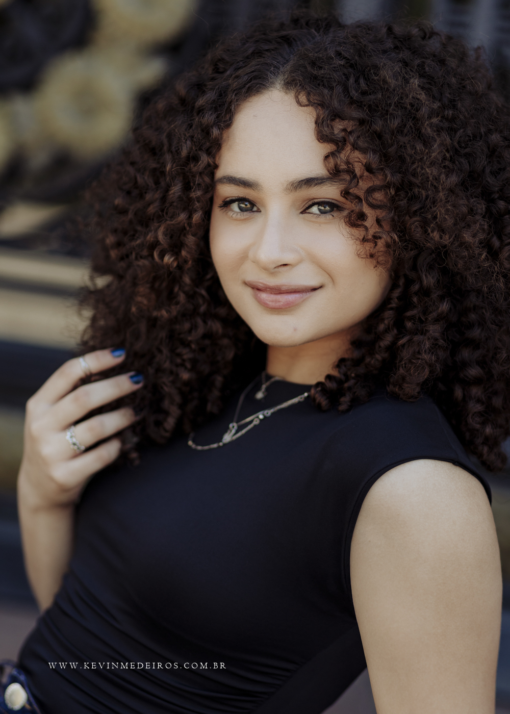 Ensaio debutante 15 anos Larissa na praça ma matriz em porto alegre por Kevin medeiros fotógrafo de canoas rs