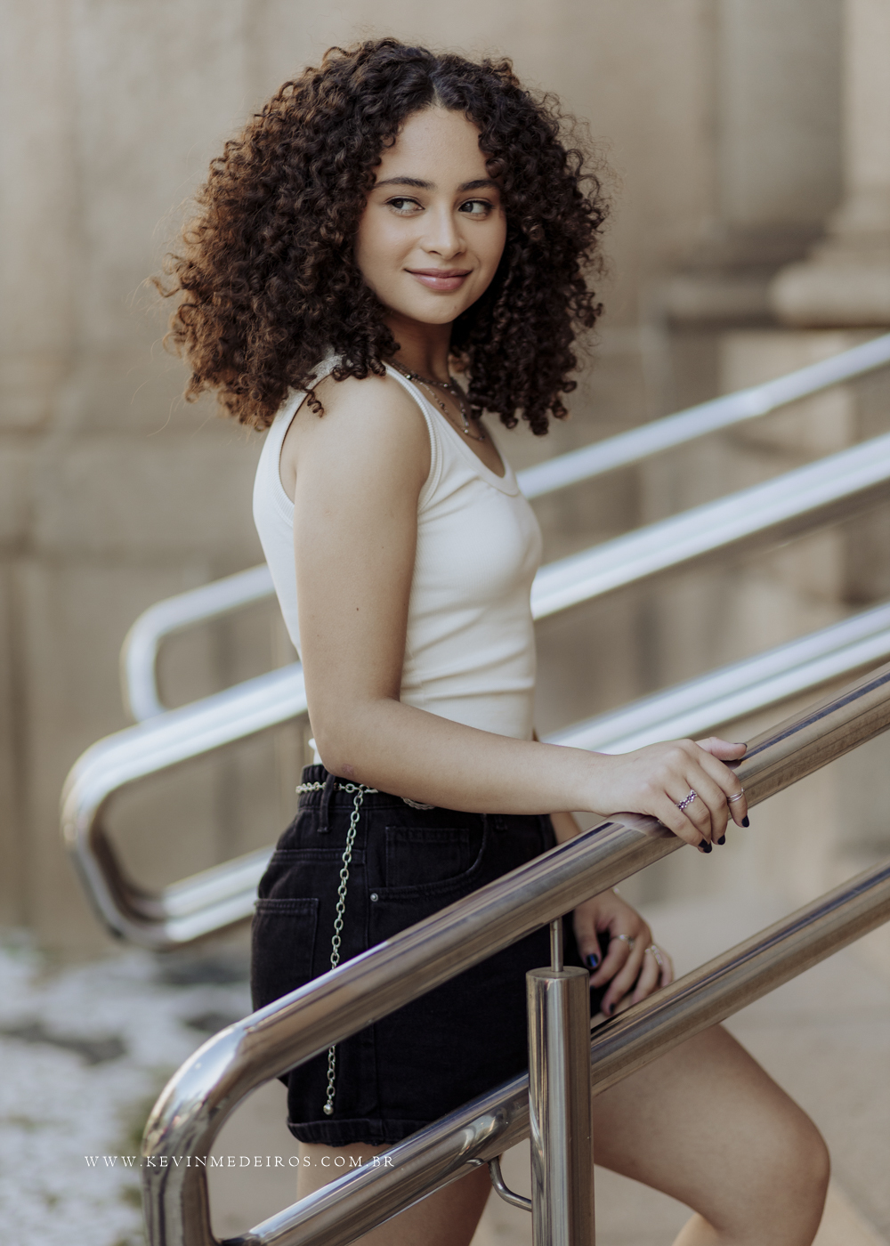 Ensaio debutante 15 anos Larissa na praça ma matriz em porto alegre por Kevin medeiros fotógrafo de canoas rs