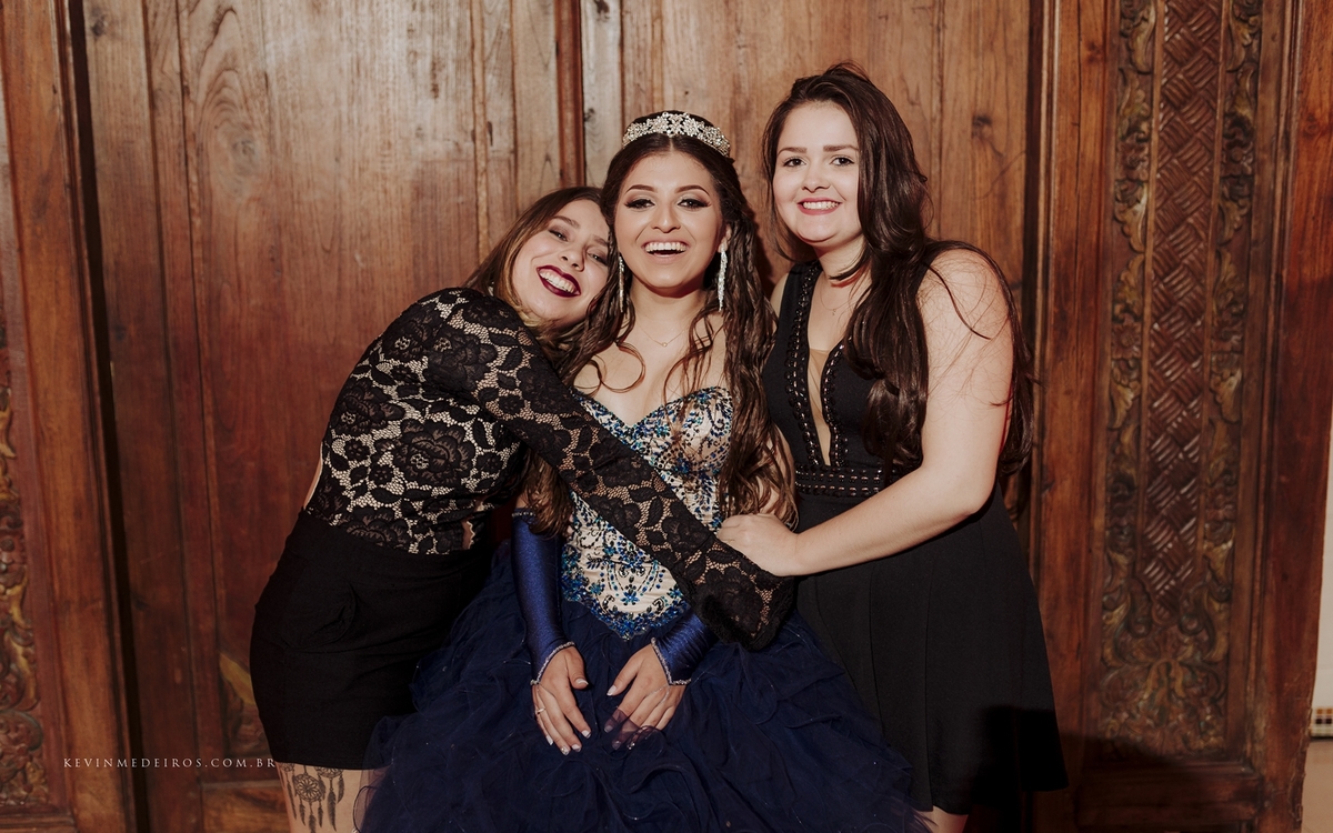 Festa de 15 Anos da Eduarda Almeida no Salão de Festas Kern Haus em Canoas por Kevin Medeiros fotógrafo de Canoas, Porto Alegre rs