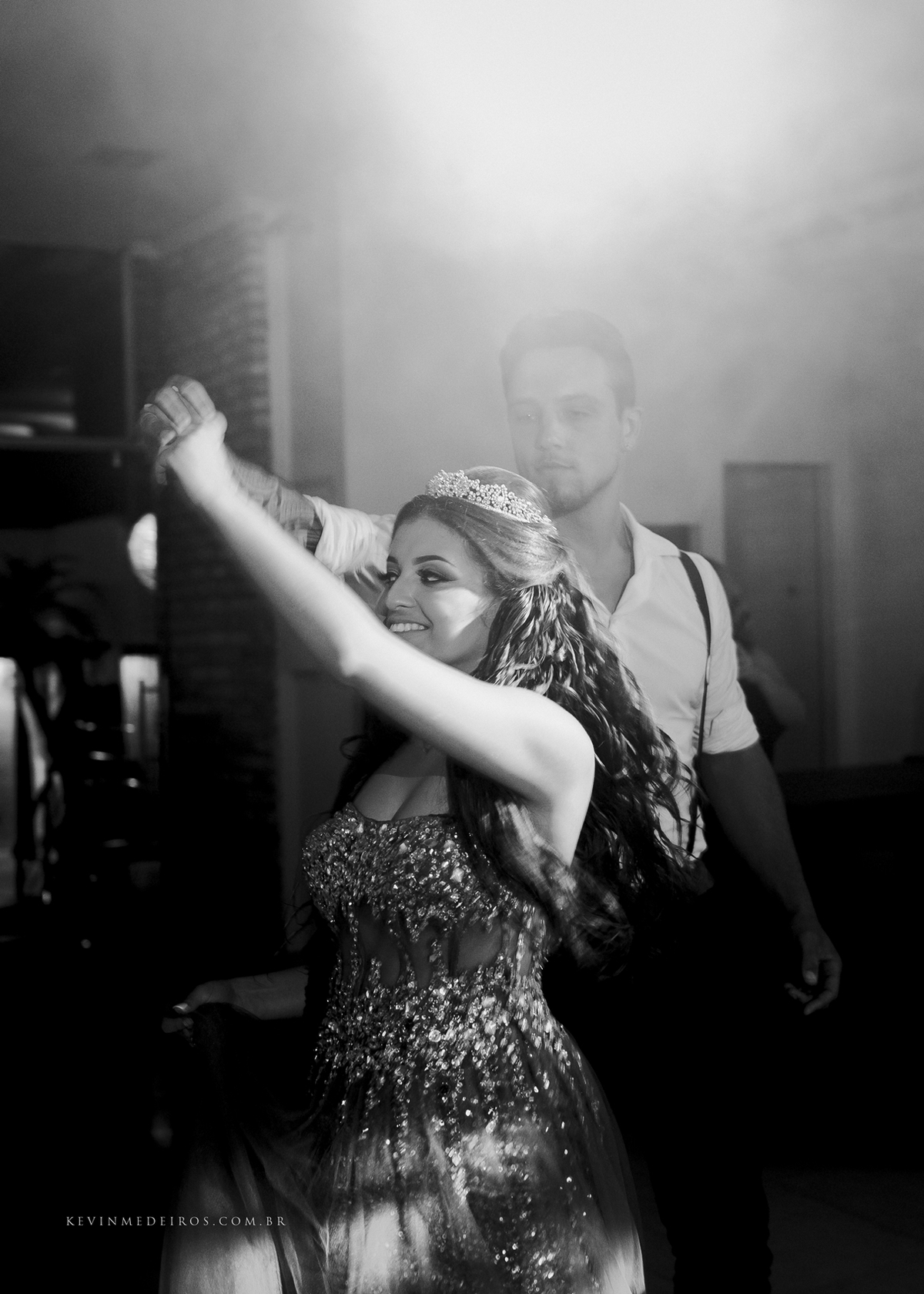 Festa de 15 Anos da Eduarda Almeida no Salão de Festas Kern Haus em Canoas por Kevin Medeiros fotógrafo de Canoas, Porto Alegre rs